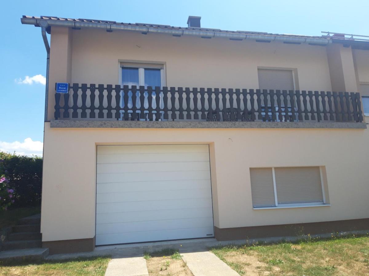 Matea Apartment Gospić Exterior foto